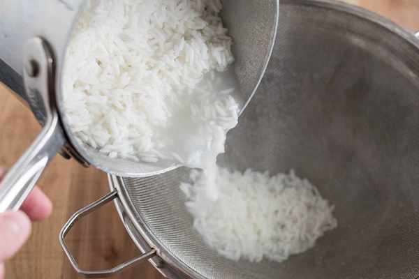تهیه برنج آبکش