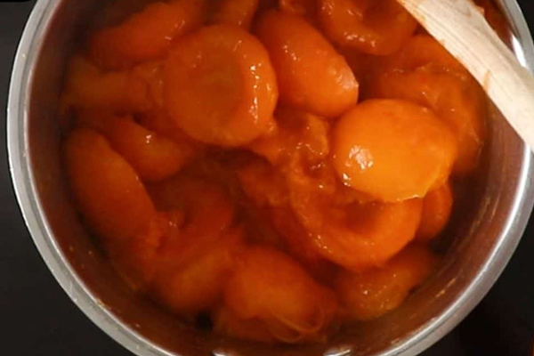 حرارت دادن به زردآلوها