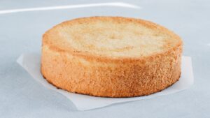 طرز تهیه کیک اسفنجی ساده