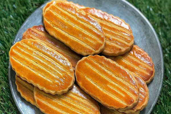 عطر و طعم شیرنی پادرازی