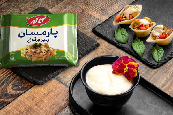 استفاده از پنیر پارمسان ورقه ای کاله برای تهیه سس بشامل