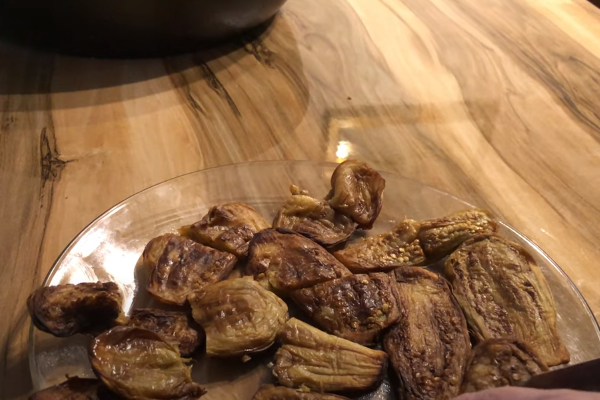 سرخ کردن بادمجان مراحل طرز تهیه اسنک بادمجان