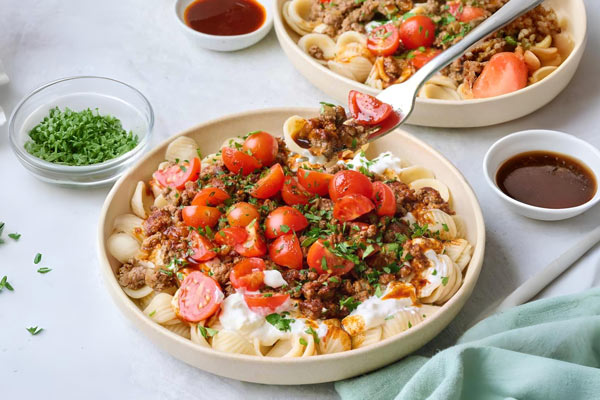 سرو ماکارونی به سبک ترکی