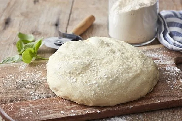 آماده سازی خمیر پیتزا