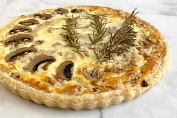 تارت مرغ و قارچ
