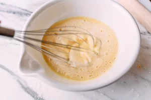 تهیه کاسترد تارت تخم مرغ در طرز تهیه تارت تخم مرغ