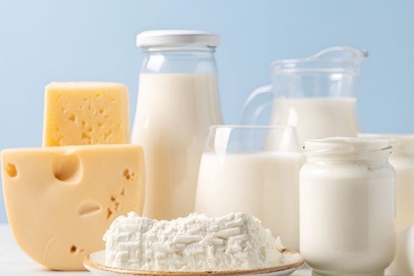 بهترین لبنیات برای افراد مبتلا به دیابت شیر و انواع پنیر