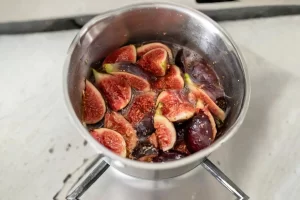 حرارت دادن اولیه به مواد کمپوت انجیر