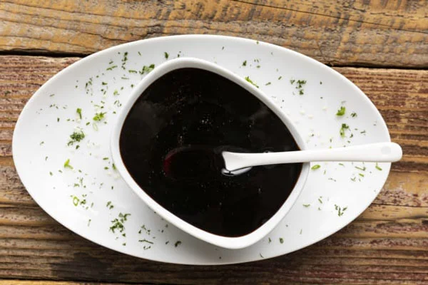 سس آنگی خانگی