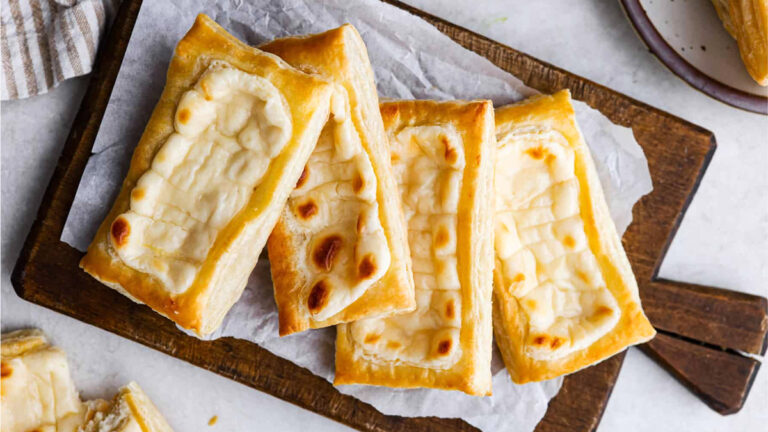 طرز تهیه شیرینی دانمارکی پنیری