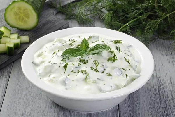 جلوگیری از آب انداختن ماست در ماست و خیار