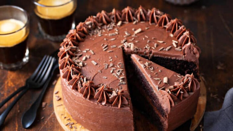 طرز تهیه کیک خیس شکلاتی کافی شاپی