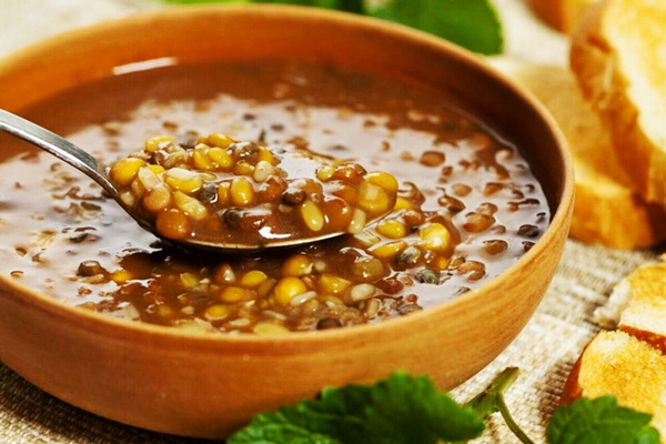 افزودن بلغور به عدسی نذری