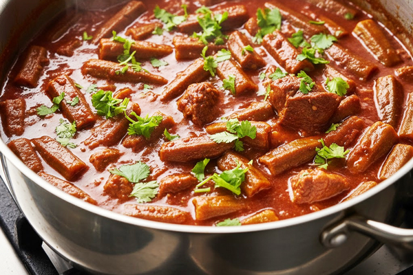 پخت خورشت بامیه با تمبرهندی