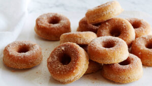 طرز تهیه پیراشکی بدون ماست شیر