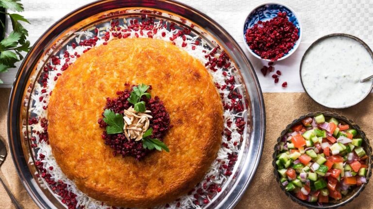 طرز تهیه ته چین مرغ با گردو به صورت قدم به قدم