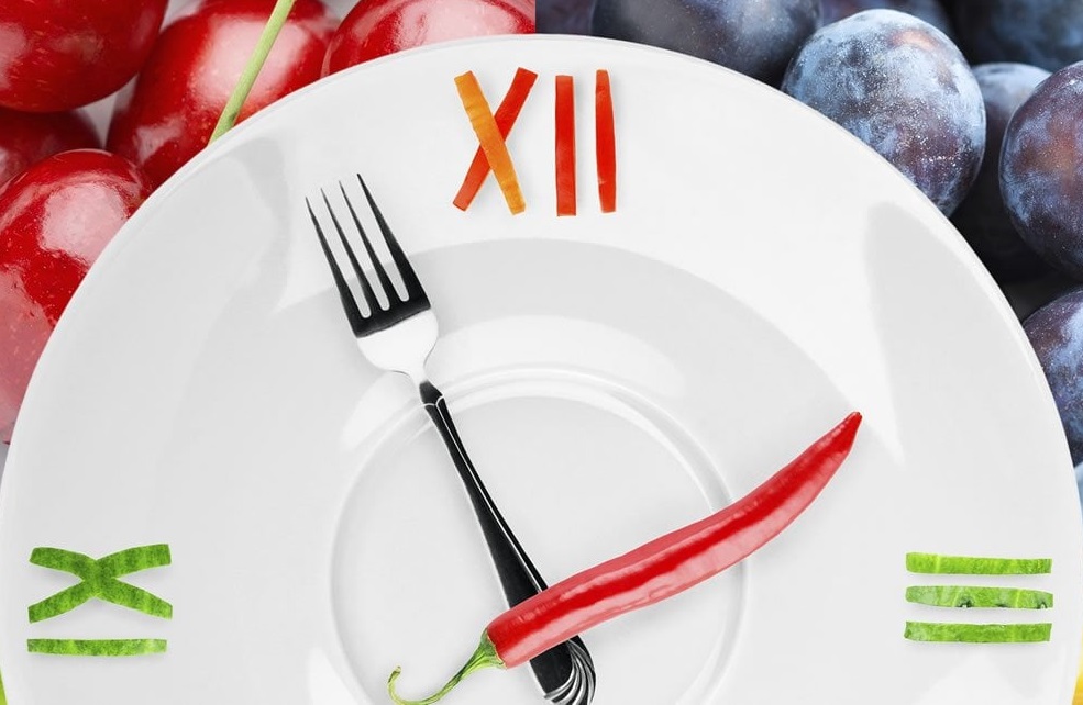 خوردن آگاهانه با بشقاب کوچک