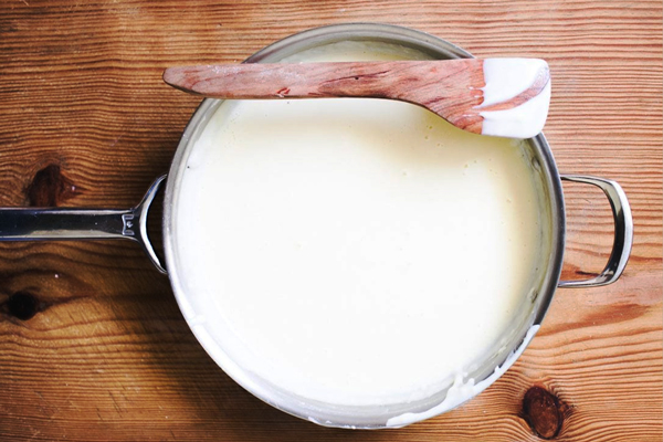 پخت سس بشامل