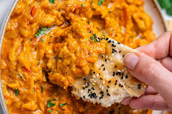 سرو میرزا قاسمی با رب گوجه