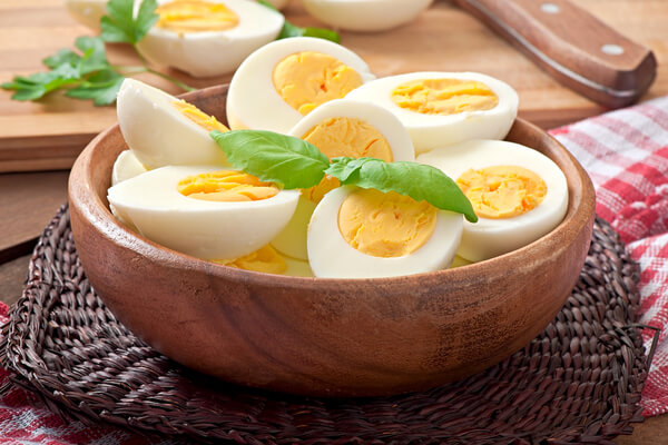 تخم مرغ برای رشد ذهن کودکان ضروری است