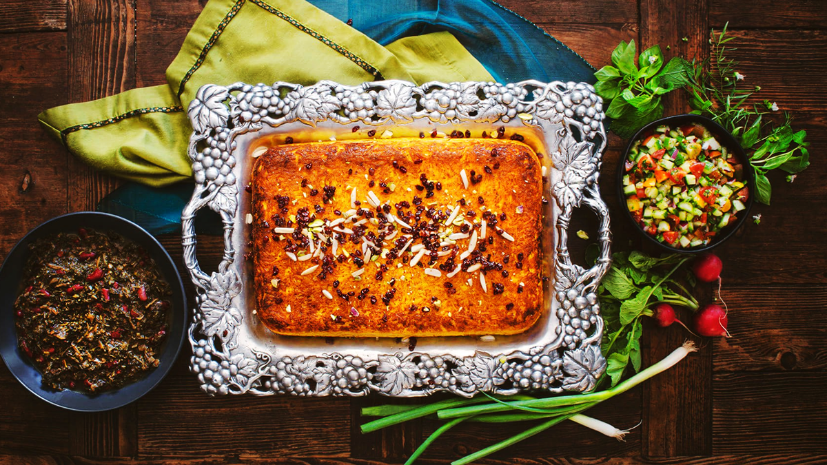 طرز تهیه ته چین مرغ با ماست