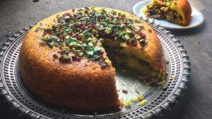طرز تهیه ته چین اسفناج و مرغ