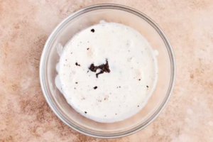 ترکیب خامه گرم شده با شکلات و نوتلا