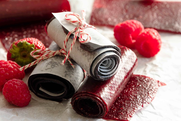 لواشک تمشک سیاه و قرمز 