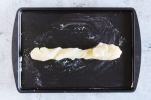 حالت دادن خمیر آبنبات سفید