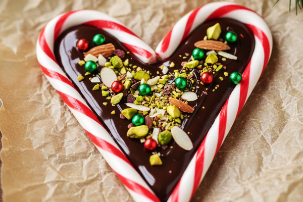 تزئین آبنبات عصایی