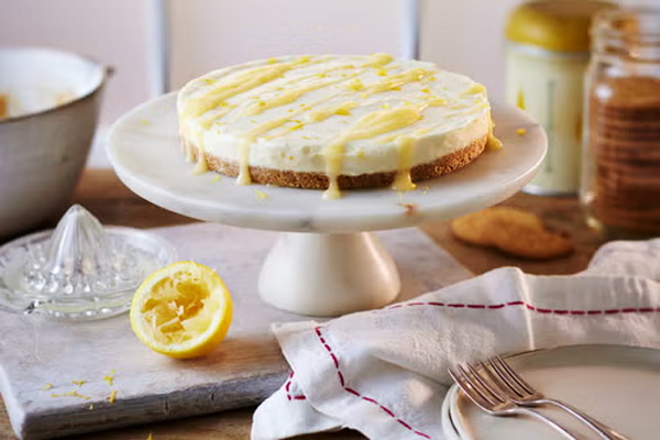 تزئین چیز کیک لیمویی