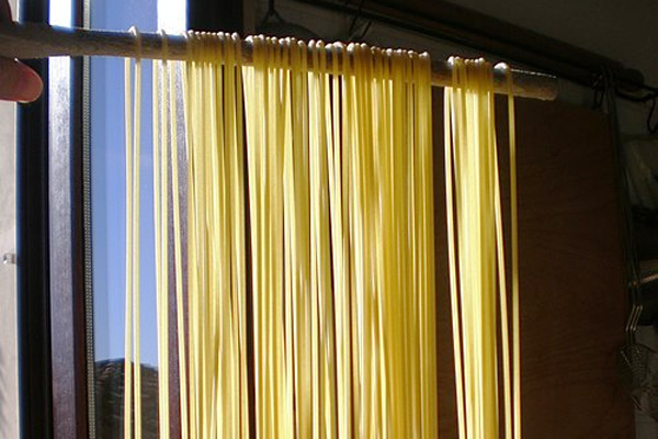 نحوه تولید رشته های اسپاگتی