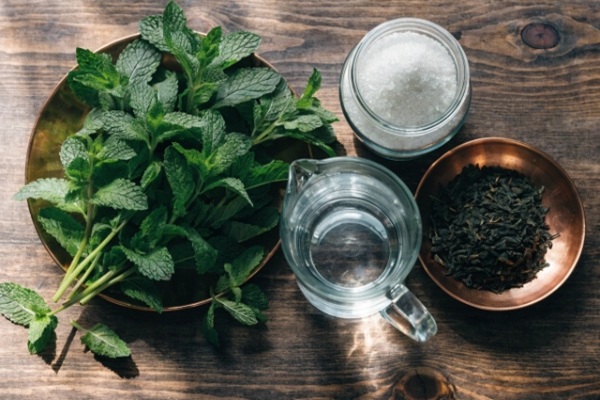 مواد اولیه و ویژگیهای چای مراکشی