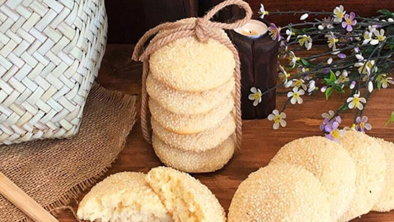 طرز تهیه کلوچه کنجدی
