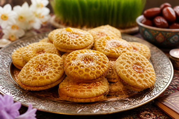 سرو شیرینی زنبوری