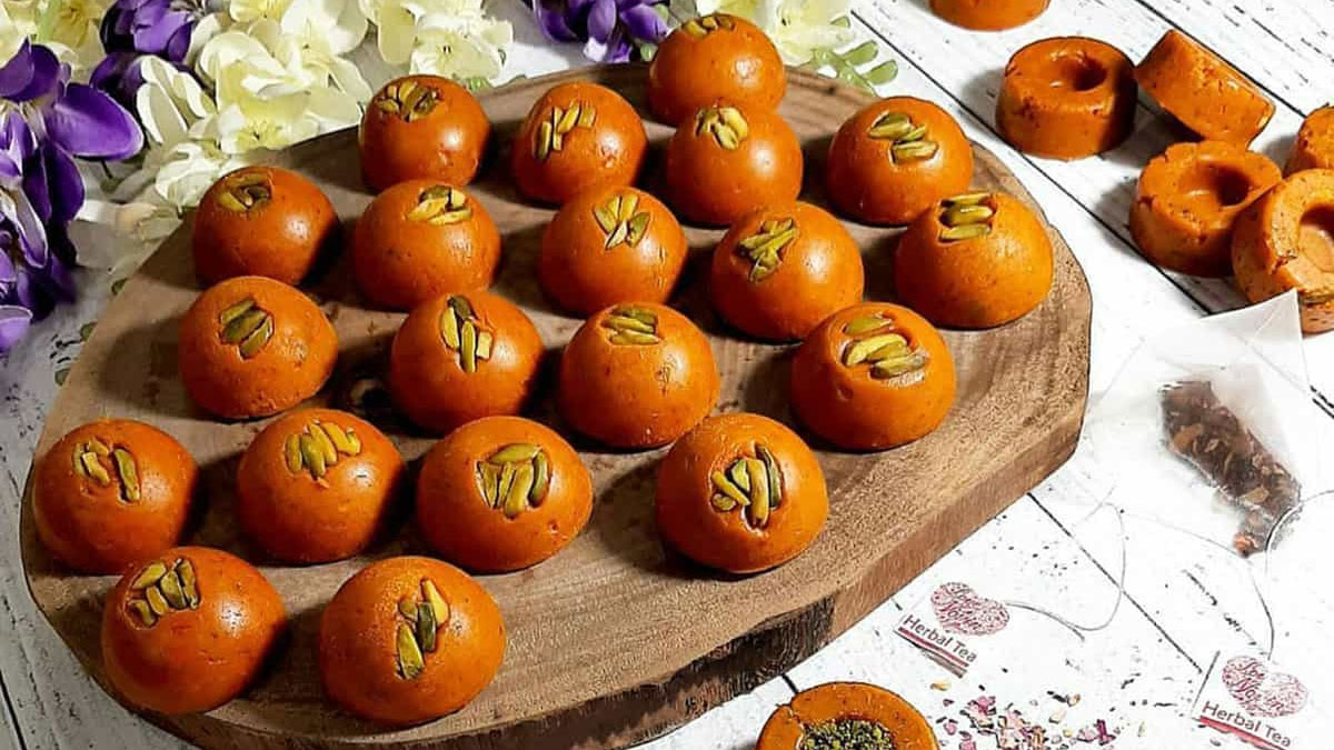 طرز تهیه شیرینی دیلایت زعفرانی