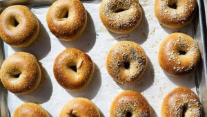 طرز تهیه نان بیگل