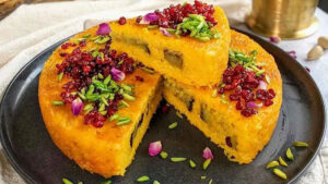 طرز تهیه ته چین مرغ و بادمجان در پلوپز