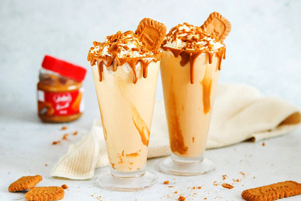 میلک شیک لوتوس