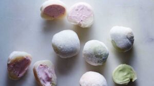 طرز تهیه بستنی موچی