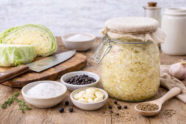 کلم شور پروبیوتیک در شیشه