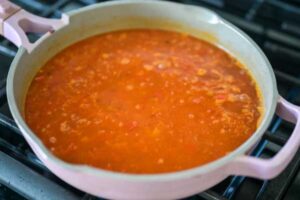 مایه بلغور پلو روی گاز