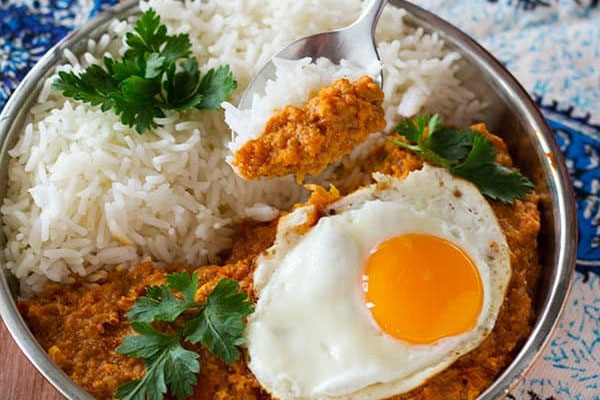 سرو میرزا قاسمی با برنج و جعفری