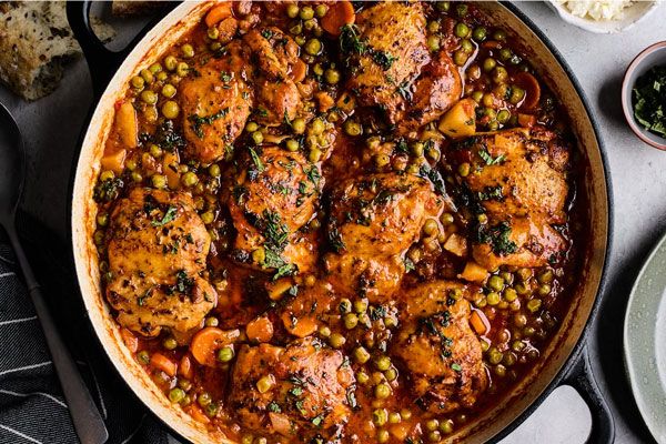 سرو خورشت نخود فرنگی با مرغ