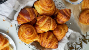 طرز تهیه شیرینی لوتکا