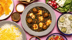 طرز تهیه قورمه سبزی گیاهی