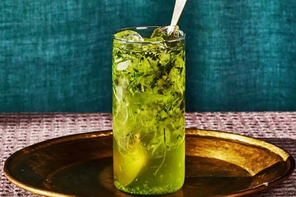 شربت خیار و سکنجبین از انواع شربت برای پذیرایی در تابستان