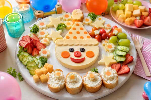 تزیین پنیر صبحانه برای تولد کودک