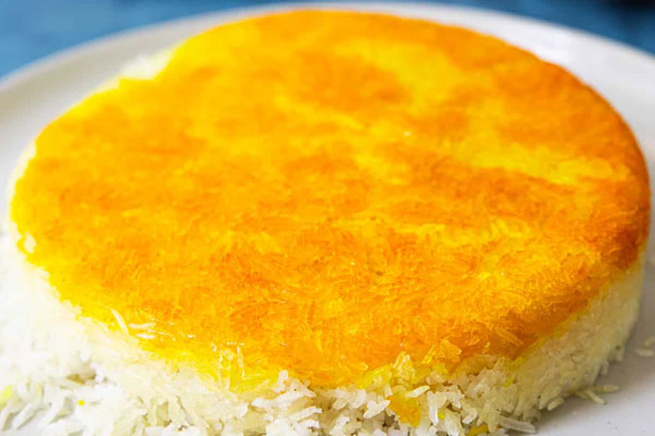 سرو چلو کره با ته دیگ برنجی