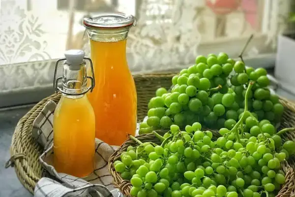 آبغوره شیرازی